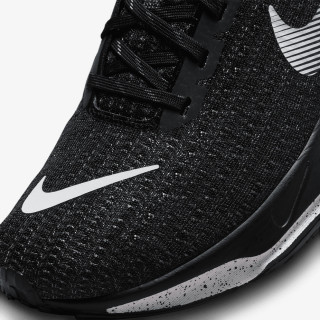 Zoomx Invincible Run 