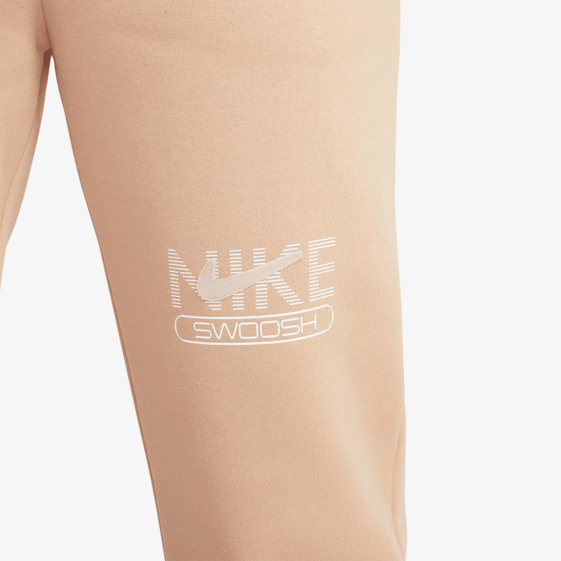 Nike Sportswear Swoosh 