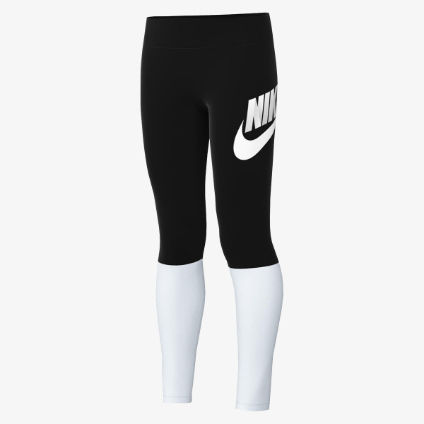 Nike Sportswear Favorites 