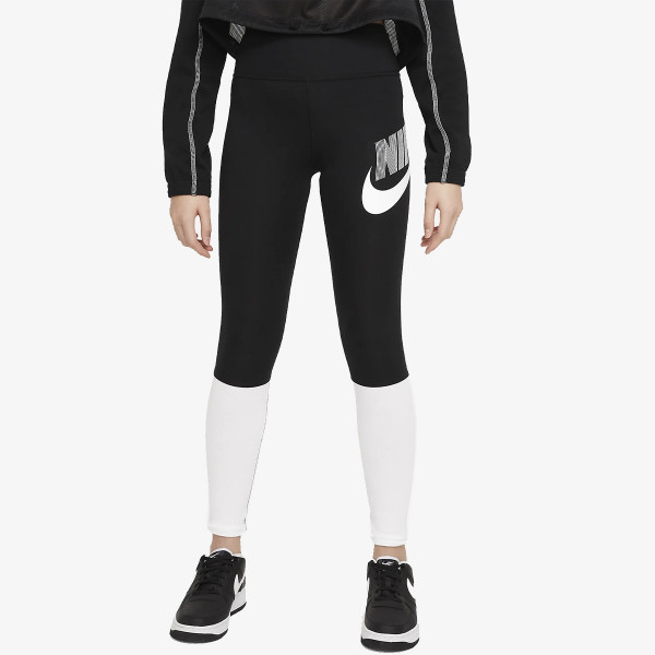 Nike Sportswear Favorites 