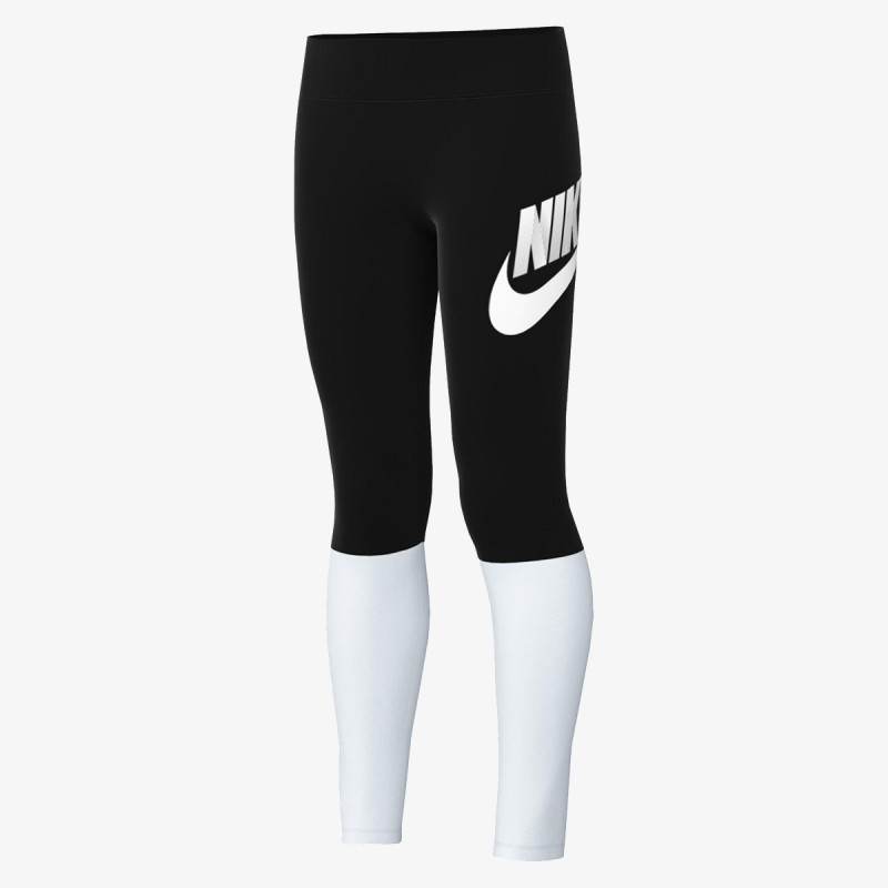 Nike Sportswear Favorites 