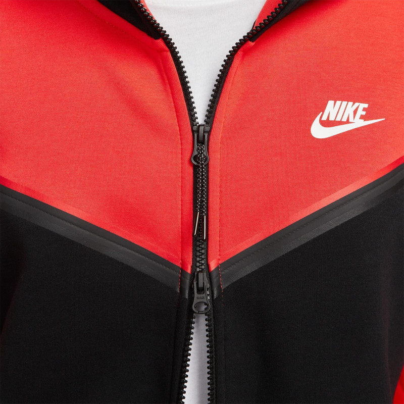 Nike Sportswear 