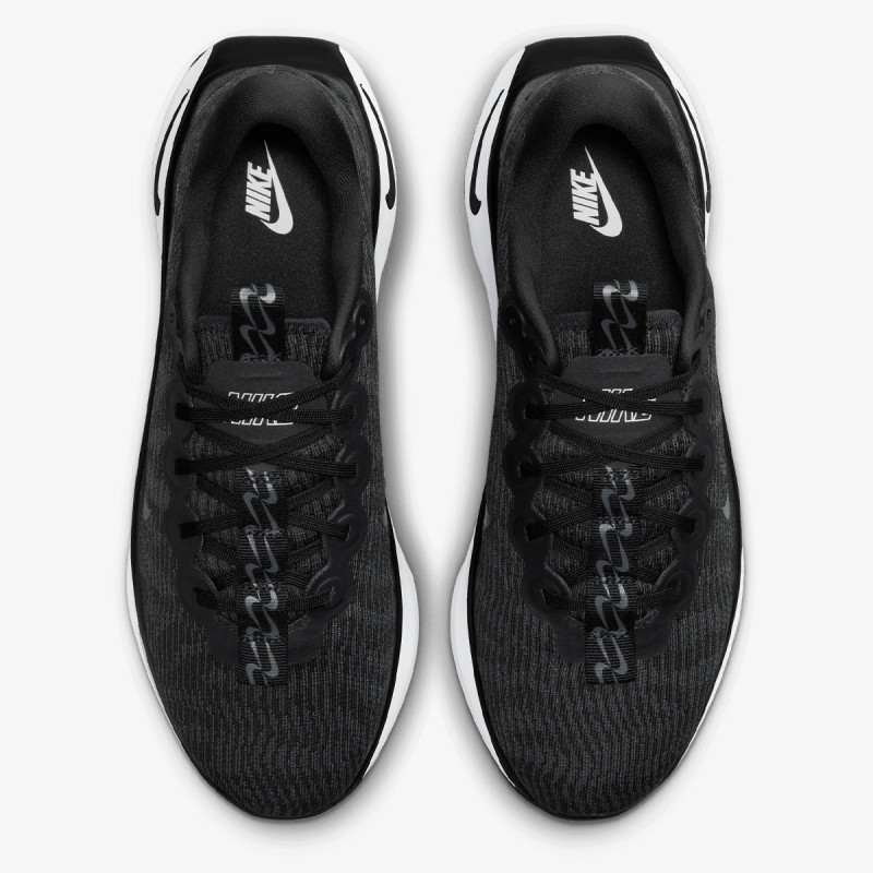 Nike Escape Momentum 