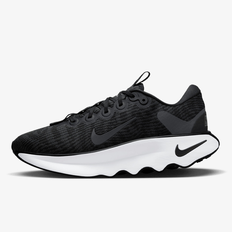 Nike Escape Momentum 
