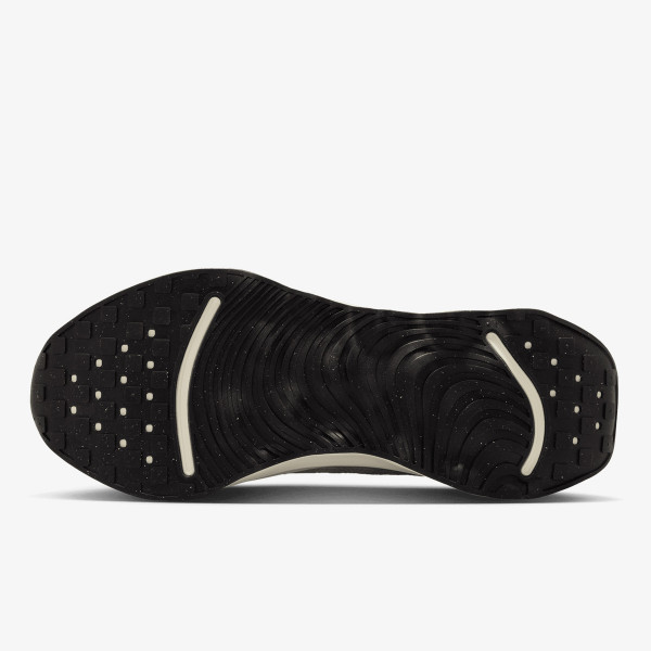 Nike MOTIVA 