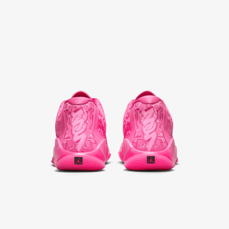 Nike Zion 3 