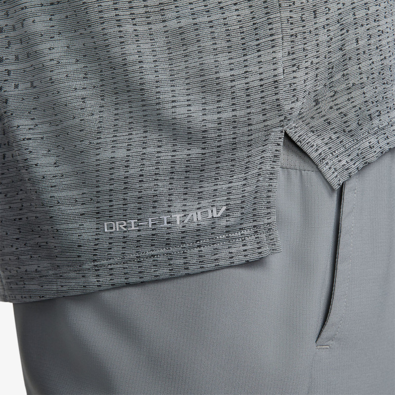 M NK DFADV TECHKNIT ULTRA LS 