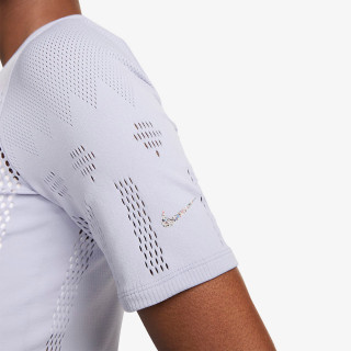 Nike Yoga Dri-FIT ADV Luxe 