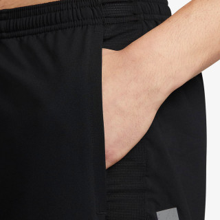 Nike Dri-FIT Run Division Stride 