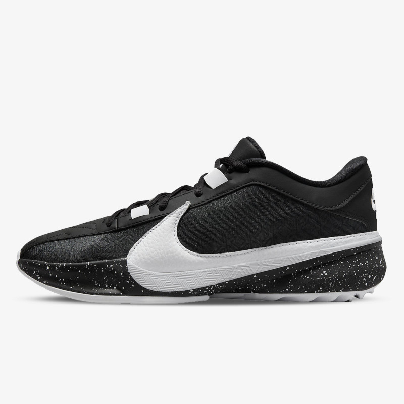 Zoom Freak 5 