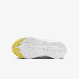 NIKE Atlete Star Runner 4 