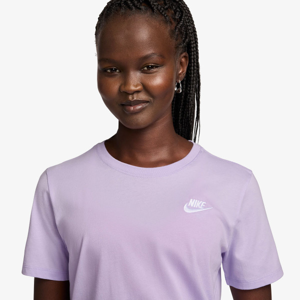 Nike Sportswear Club Essentials 