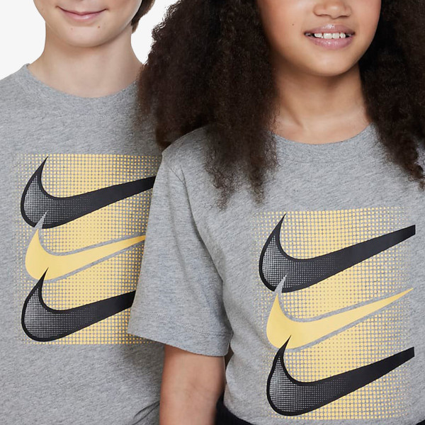 Nike Sportswear 