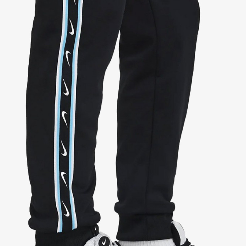 Nike Sportswear Repeat 