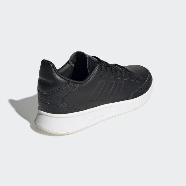 adidas NETPOINT 