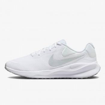 Nike Revolution 7 