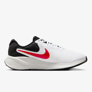 Nike Revolution 7 