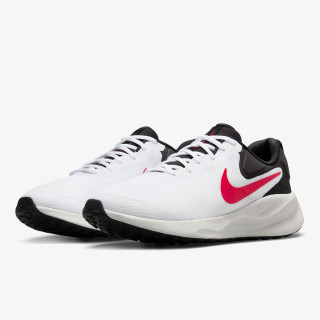 Nike Revolution 7 