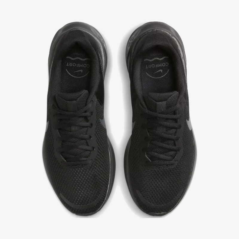 Nike Revolution 7 