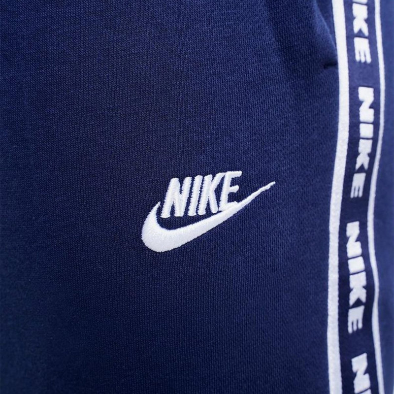 Nike Club 