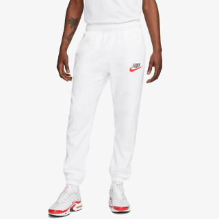 Nike Club Fleece+ 