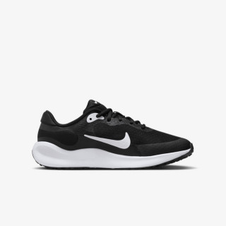Nike Revolution 7 