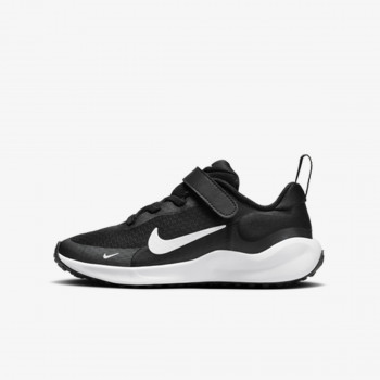 Nike Revolution 7 