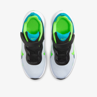 Nike Revolution 7 