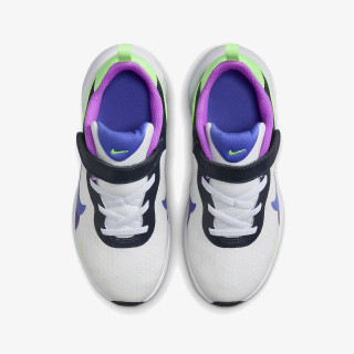 Nike Revolution 7 