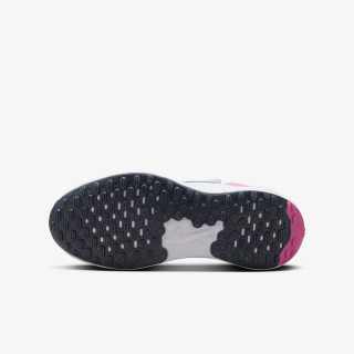 Nike Revolution 7 