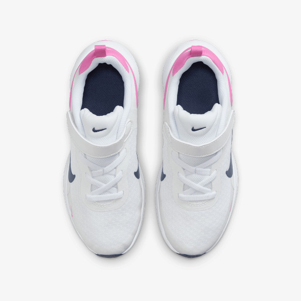 Nike Revolution 7 