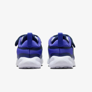 Nike Revolution 7 