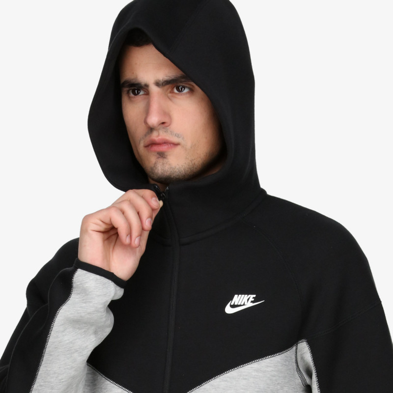 Tech Fleece 