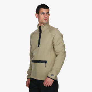 Nike Tech Fleece 