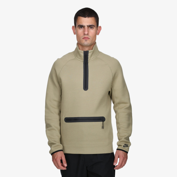 Nike Tech Fleece 