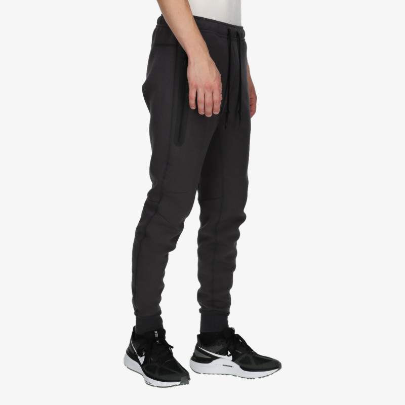 Tech Fleece 