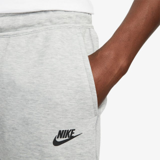 Tech Fleece 