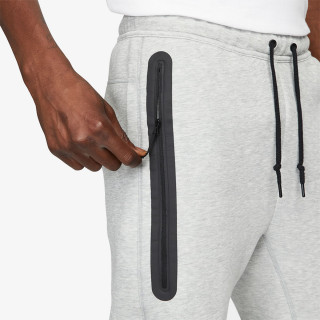 Tech Fleece 