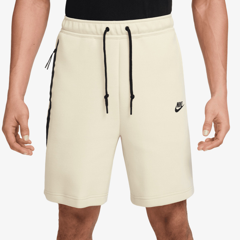 Nike Tech Fleece 