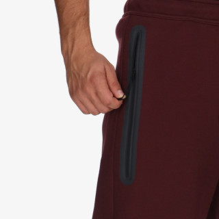 Nike Tech Fleece 