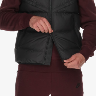Nike Storm-FIT Windrunner 