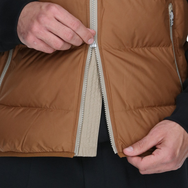 Nike Storm-FIT Windrunner 