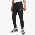 Nike Club Fleece+ 