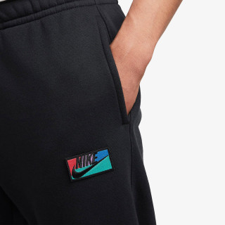 Nike Club Fleece+ 