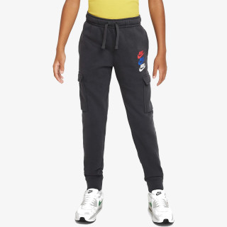 Nike Sportswear Standard Issue 