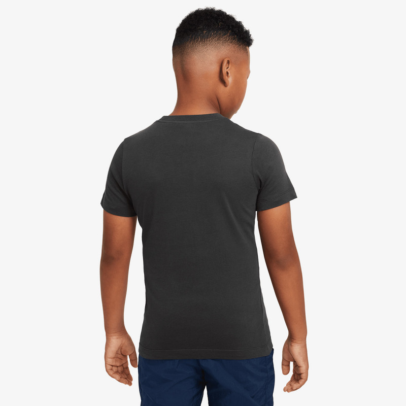 Nike Sportswear Standard Issue 