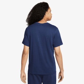 Nike Sportswear Club+ 