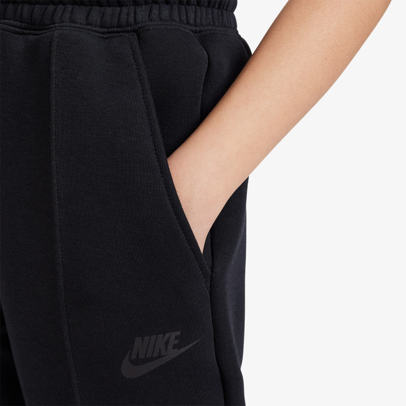 Nike Tech Fleece 