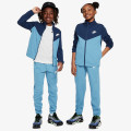 Nike Sportswear Club 