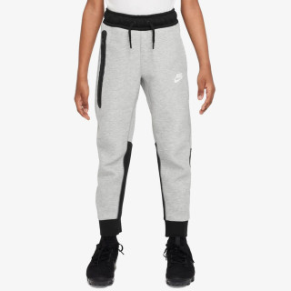 Nike Tech Fleece 